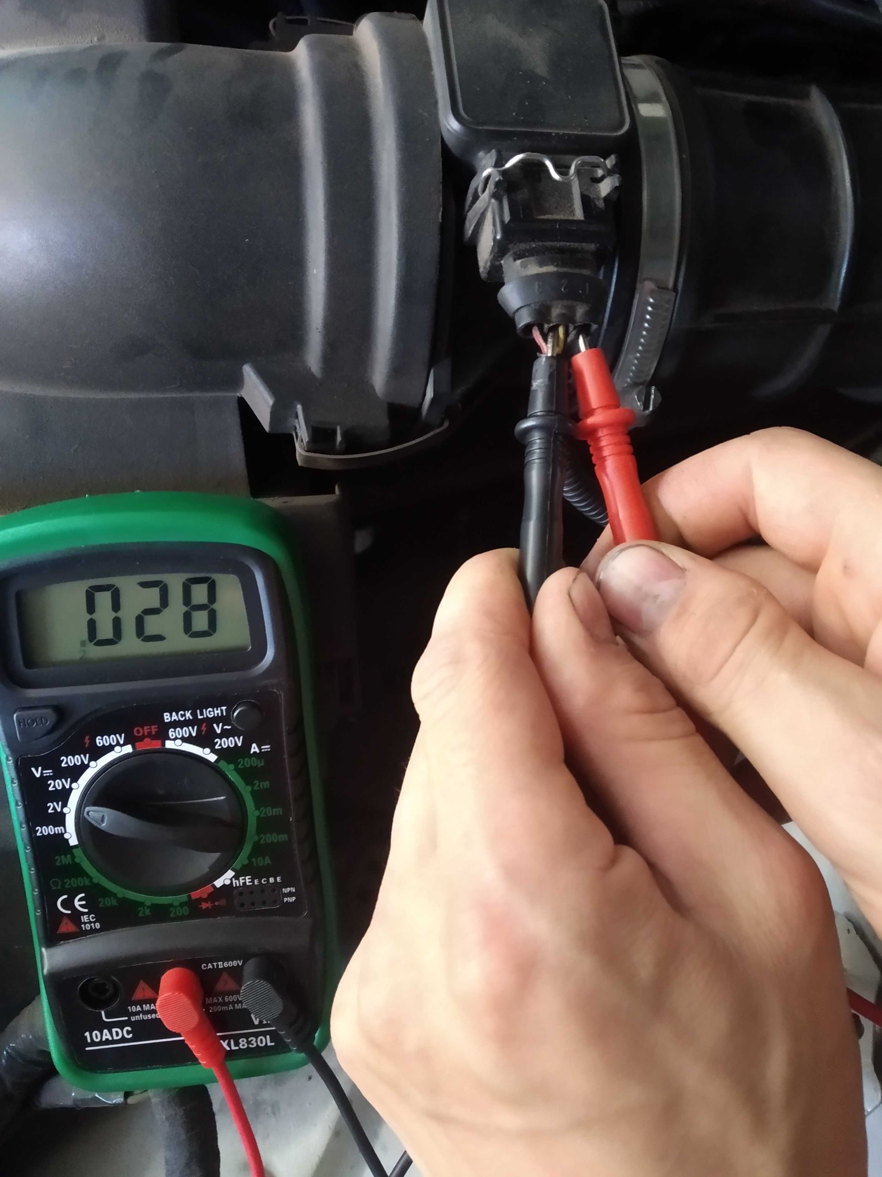 Описание датчика температуры наружный воздух ВАЗ-2114 и его неисправности Если датчик предусмотрен в автомобильной системе, он должен работать Требование