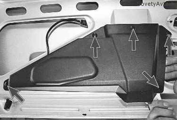 Снятие и установка крышки багажника, замка крышки багажника и его привода а также регулировка положения замка крышки багажника на автомобиле ваз 2170 лада приора (lada priora)
