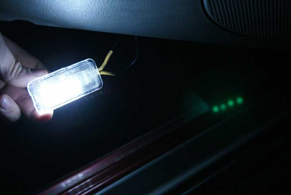Как сделать подсветку ручек авто своими руками
